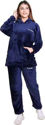 US Trendz Women Solid Blue Night Suit Set