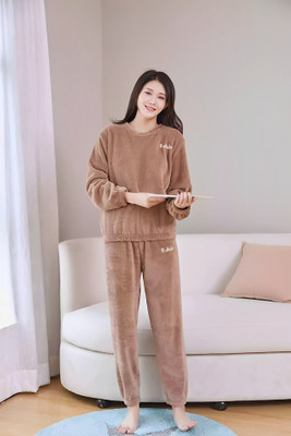 Cut Style Clothing Women Solid Brown Night Suit Set