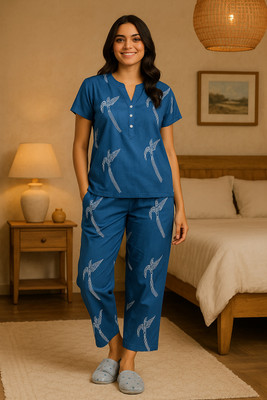 ITRA Clothing Women Printed Black Top & Pyjama Set