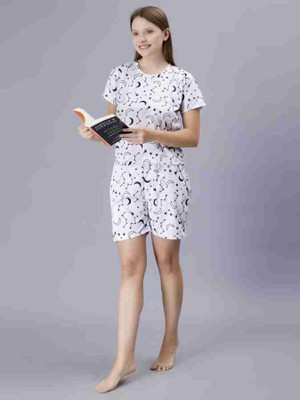 DIVYASTRI FASHION Women Printed White Night Suit Set