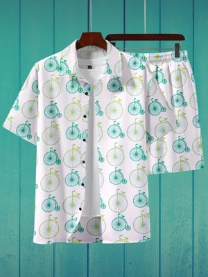 LG FASHION Men Printed White Top & Shorts Set
