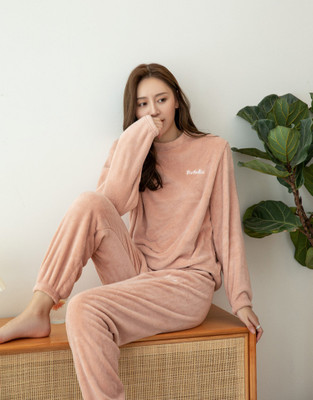 Talgo Women Solid Pink Top & Pyjama Set