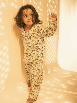 The Natkhat Tales Baby Boys & Baby Girls Animal Print Beige Top & Shorts Set