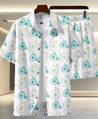 Varni Creation Men Floral Print White Night Suit Set