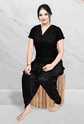 HouseOfCommon Women Solid Maroon Top & Pyjama Set
