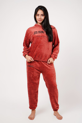 Lugo Women Solid Red Night Suit Set