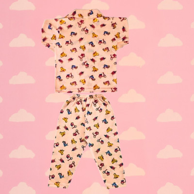 Lala Maneet Baby Boys & Baby Girls Printed Multicolor Night Suit Set