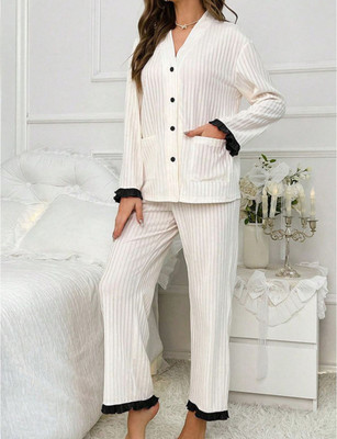 Dressberry Women Printed White Night Suit Set