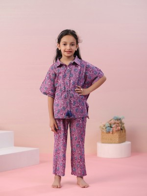 Sanskrutihomes Girls Floral Print Purple Night Suit Set