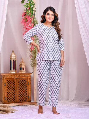 DreamBe Women Printed Grey Top & Pyjama Set