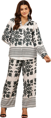 Alburak Enterprises Women Self Design, Printed Green Shirt & Pyjama set