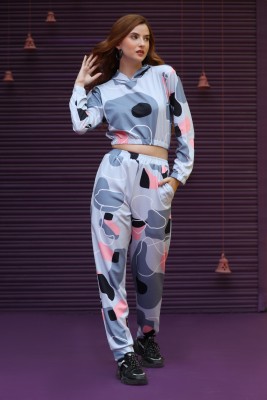 Leriya Fashion Women Printed Silver Top & Pyjama Set