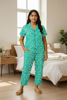 Artful Women Printed Green Night Suit Set