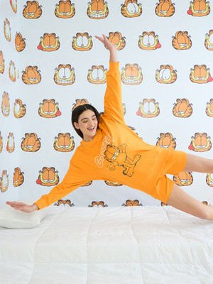 SWEET DREAMS Women Characters Orange Top & Shorts Set