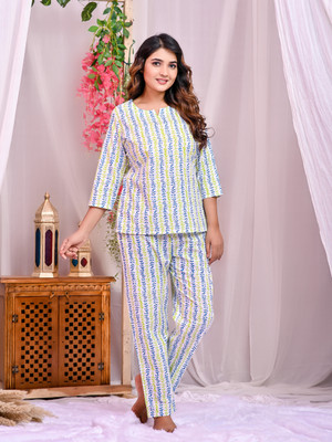 DreamBe Women Printed Green Top & Pyjama Set