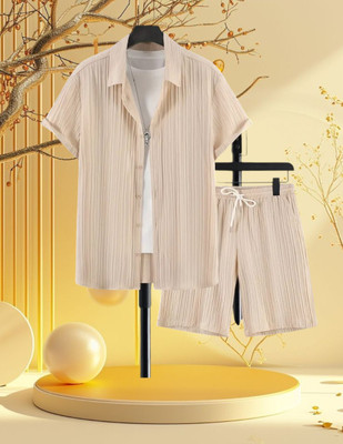 7starenterprise7 Men Solid Beige Night Suit Set