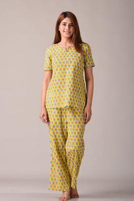 Kannahi Women Printed Yellow Top & Pyjama Set