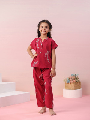 Sanskrutihomes Girls Printed Red Night Suit Set