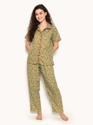 Clovia Women Graphic Print Green Top & Pyjama Set