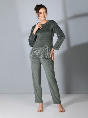 Duchess Women Printed Green Night Suit Set