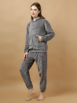 winkelstreet Women Solid Grey Night Suit Set