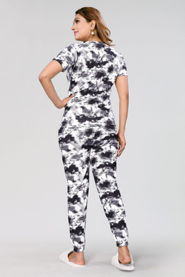 Soor Panchi Women Printed Black Night Suit Set