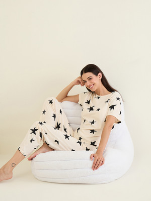 SWEET DREAMS Women Printed White Top & Pyjama Set