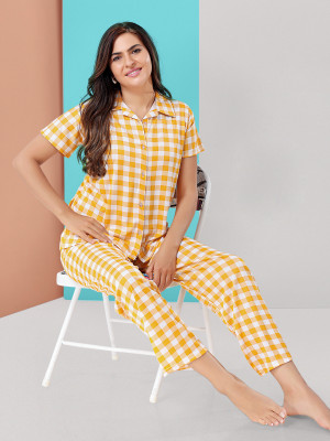 Trade Zone Women Checkered Yellow Shirt & Pyjama set