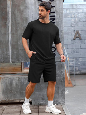 Vogaan Men Solid Black Top & Shorts Set