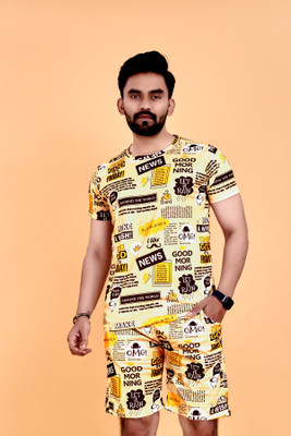 K LOUCHE Men Printed Beige Top & Shorts Set