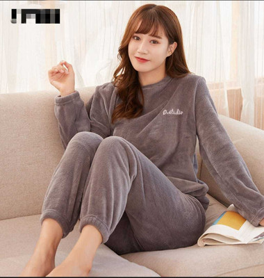 PKF Women Solid Grey Night Suit Set