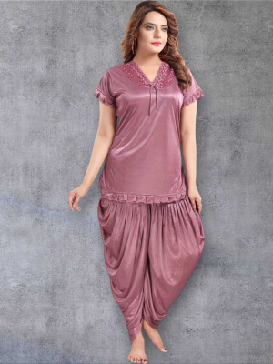 HouseOfCommon Women Solid Purple Night Suit Set