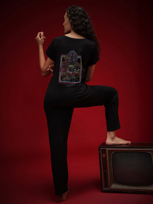 Clovia Women Geometric Print Black Top & Pyjama Set