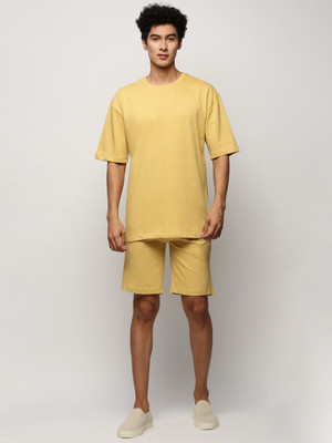 SHOWOFFFF Men Solid Yellow Top & Shorts Set