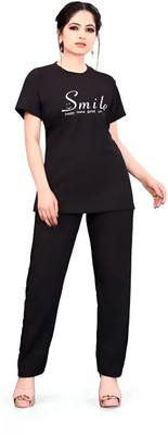 VEMEZ Girls Graphic Print Black Night Suit Set