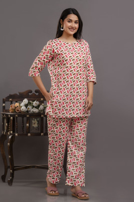 Krishna Vastrram Women Floral Print Pink, White Night Suit Set