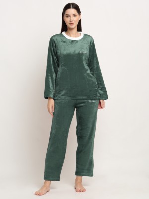 Klotthe Women Solid Green Night Suit Set