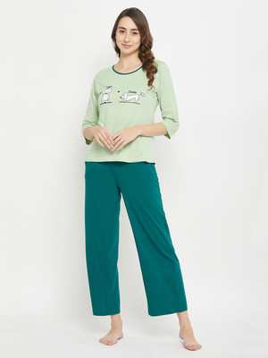 Clovia Women Graphic Print Green Top & Pyjama Set