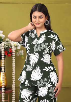 Nimdhi Women Floral Print Green Night Suit Set