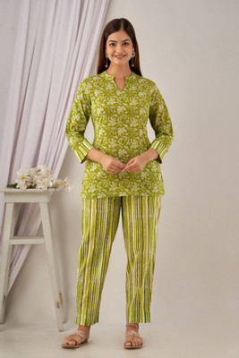 DreamBe Women Printed Green Night Suit Set