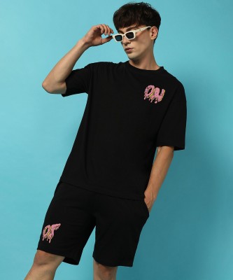 CAMPUS SUTRA Men Graphic Print Black Top & Shorts Set