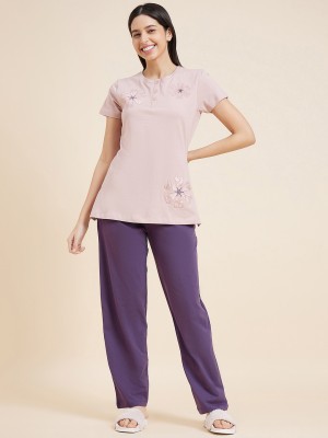 SWEET DREAMS Women Printed Purple Top & Pyjama Set