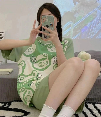Lugo Women Self Design Green Night Suit Set