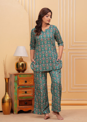 FASHION SWAG Women Printed Green Top & Pyjama Set