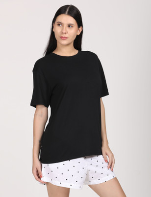 SAKTA Women Solid White, Black Top & Shorts Set