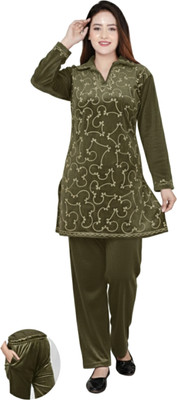 INZARA Women Embroidered Green Night Suit Set