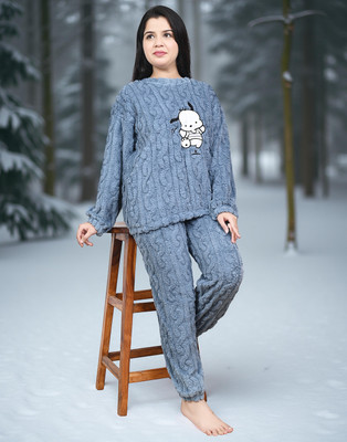 TVESA Women Characters, Self Design Maroon Top & Pyjama Set