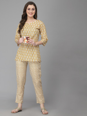 ki and ka Women Printed Yellow Top & Pyjama Set