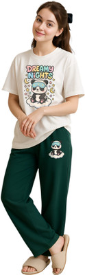 Shonisha Women Printed Green Top & Pyjama Set
