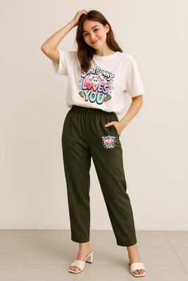 Shonisha Women Printed Green Top & Pyjama Set